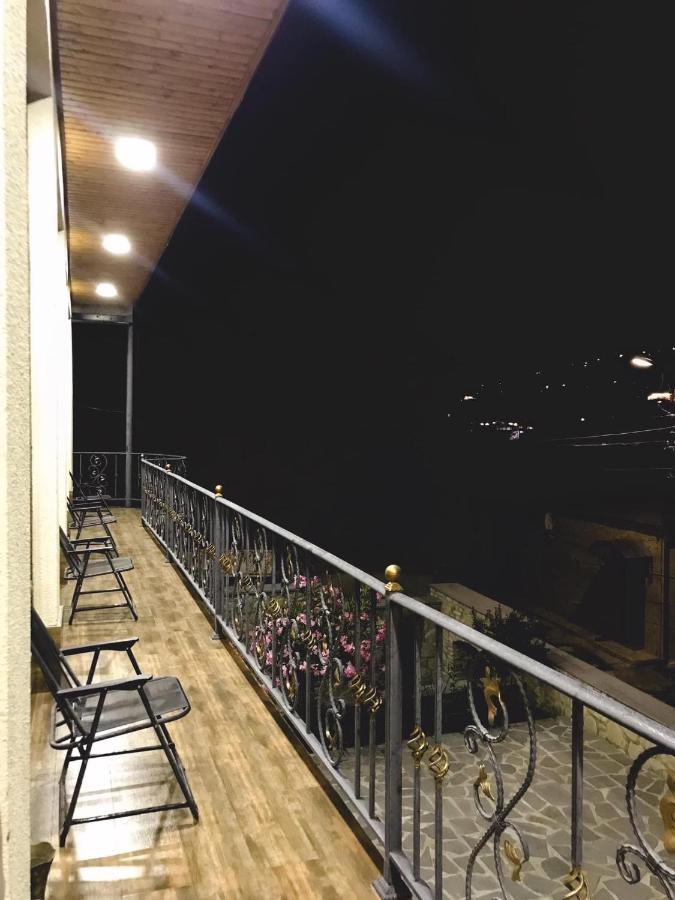 Philia'S Guest House Sighnaghi Bagian luar foto
