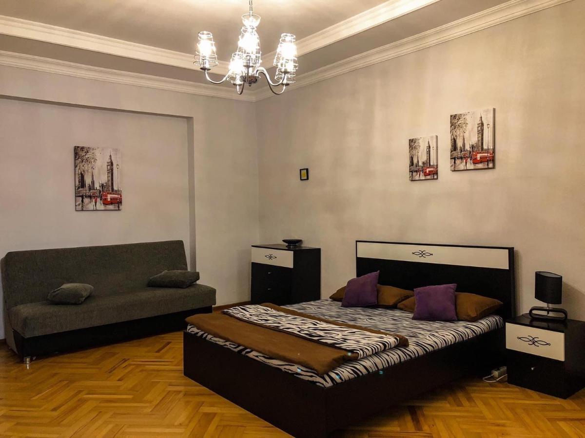 Philia'S Guest House Sighnaghi Bagian luar foto