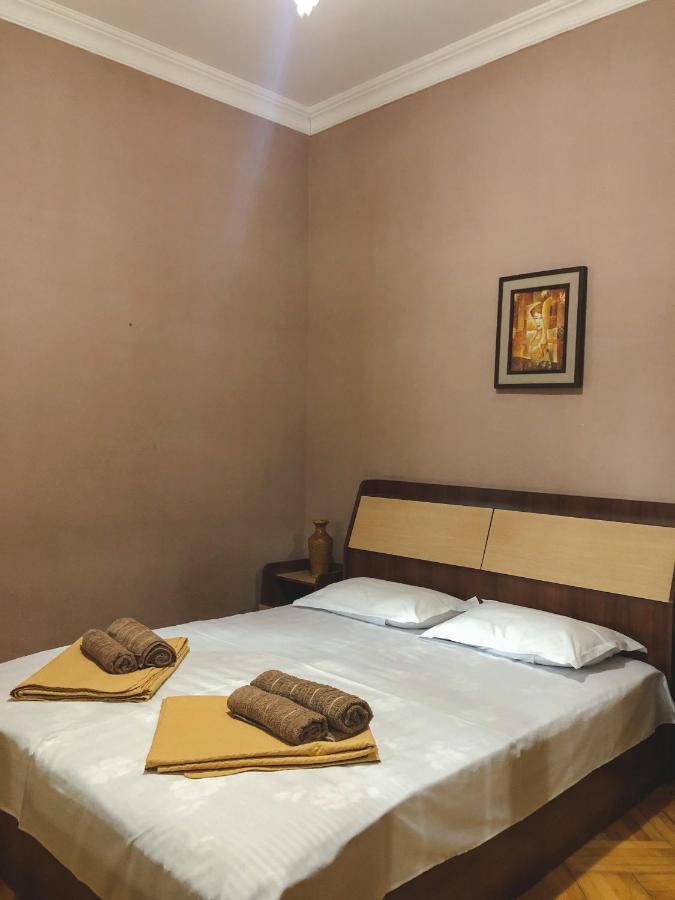 Philia'S Guest House Sighnaghi Bagian luar foto