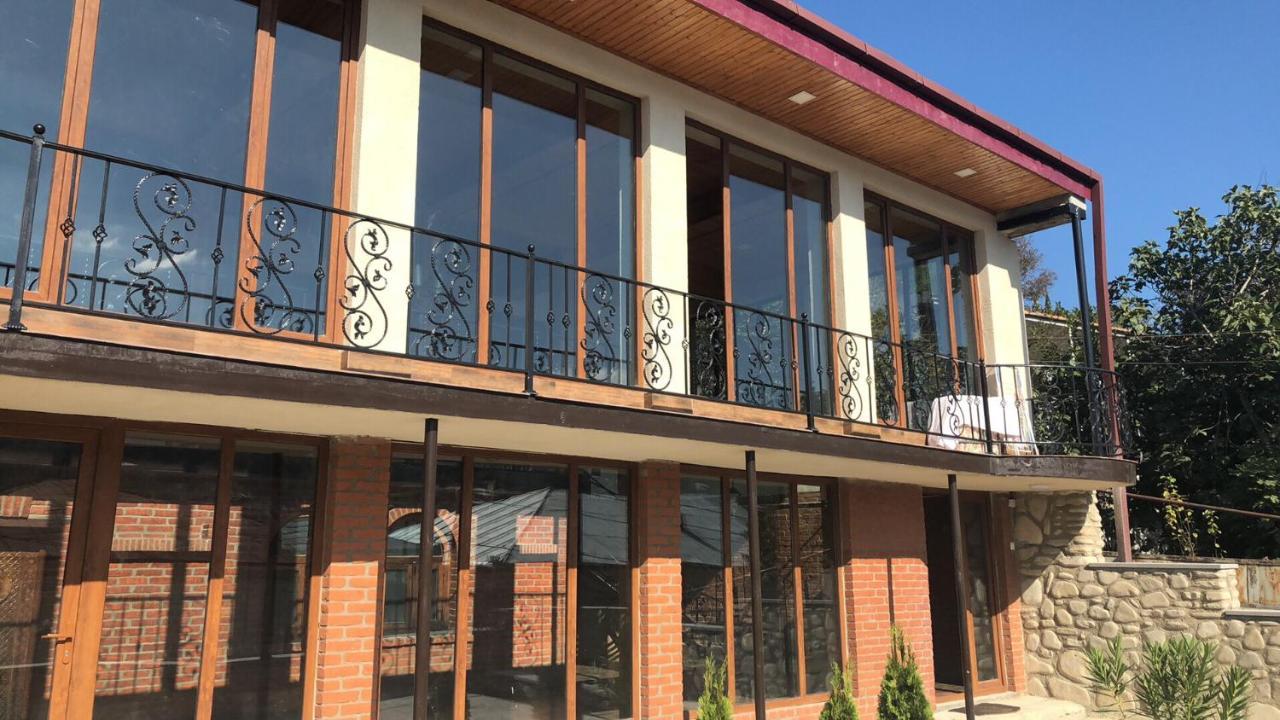 Philia'S Guest House Sighnaghi Bagian luar foto